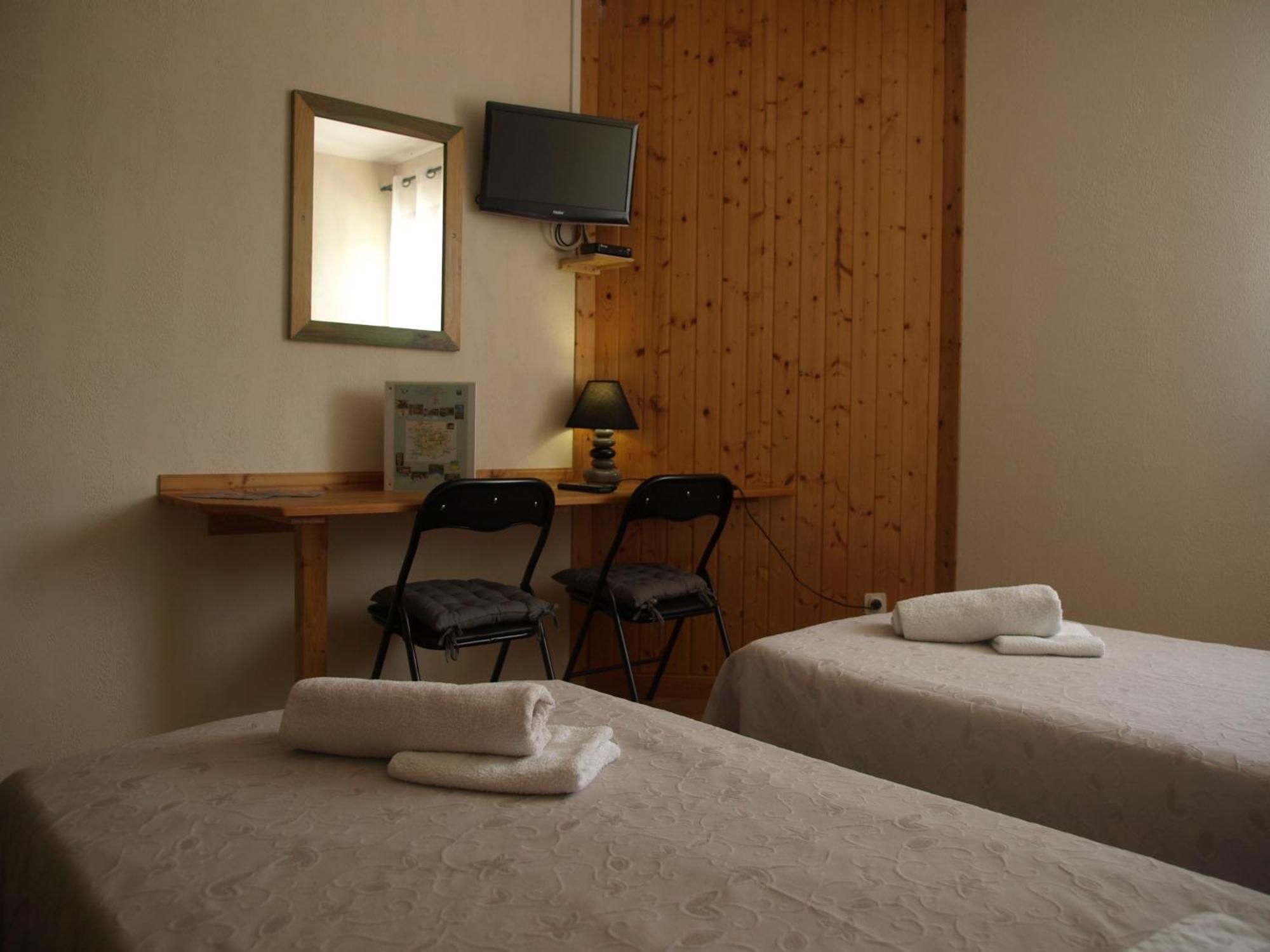 Complexe Les 4 Saisons Hotel Oust Стая снимка