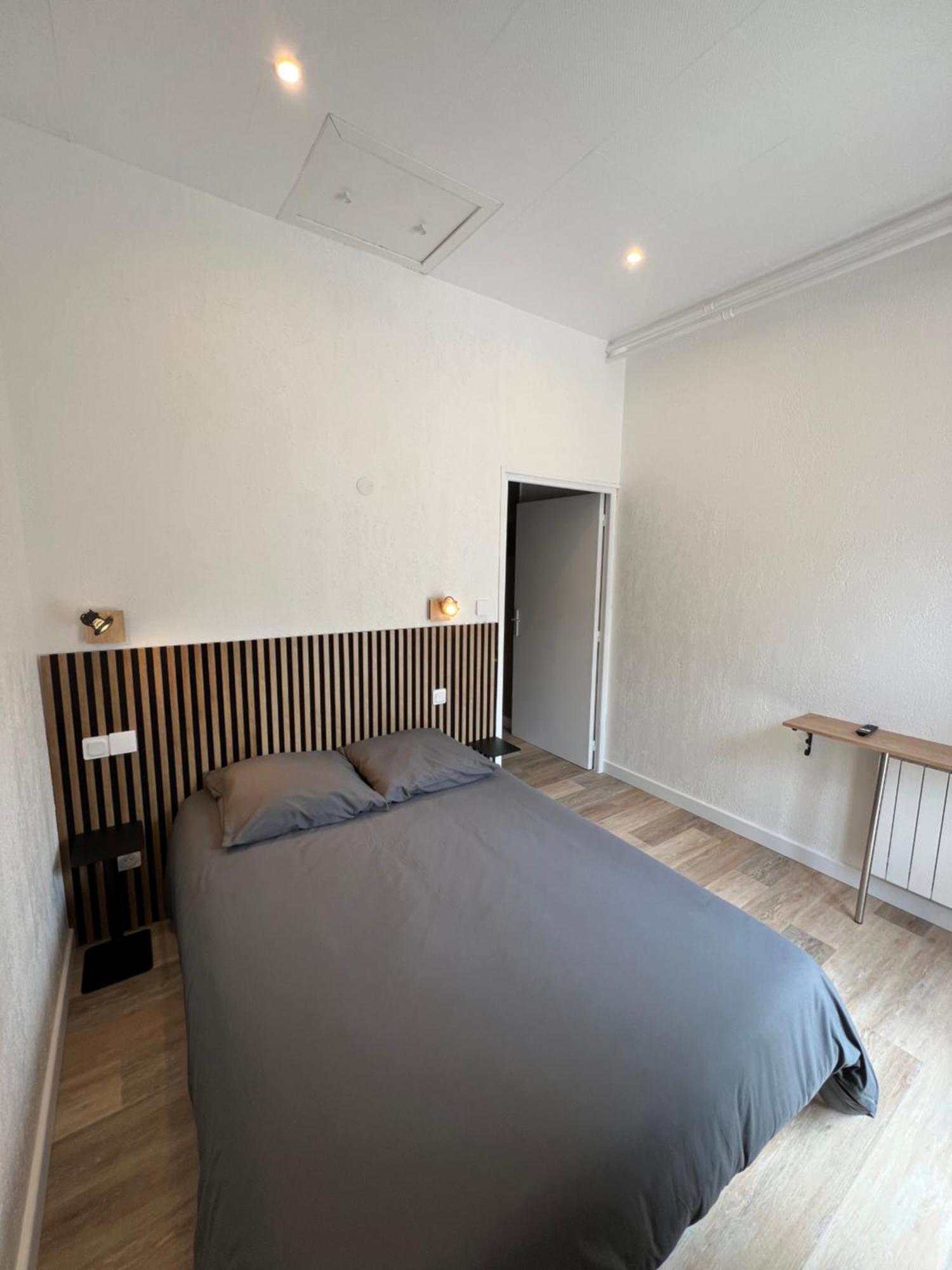 Complexe Les 4 Saisons Hotel Oust Екстериор снимка