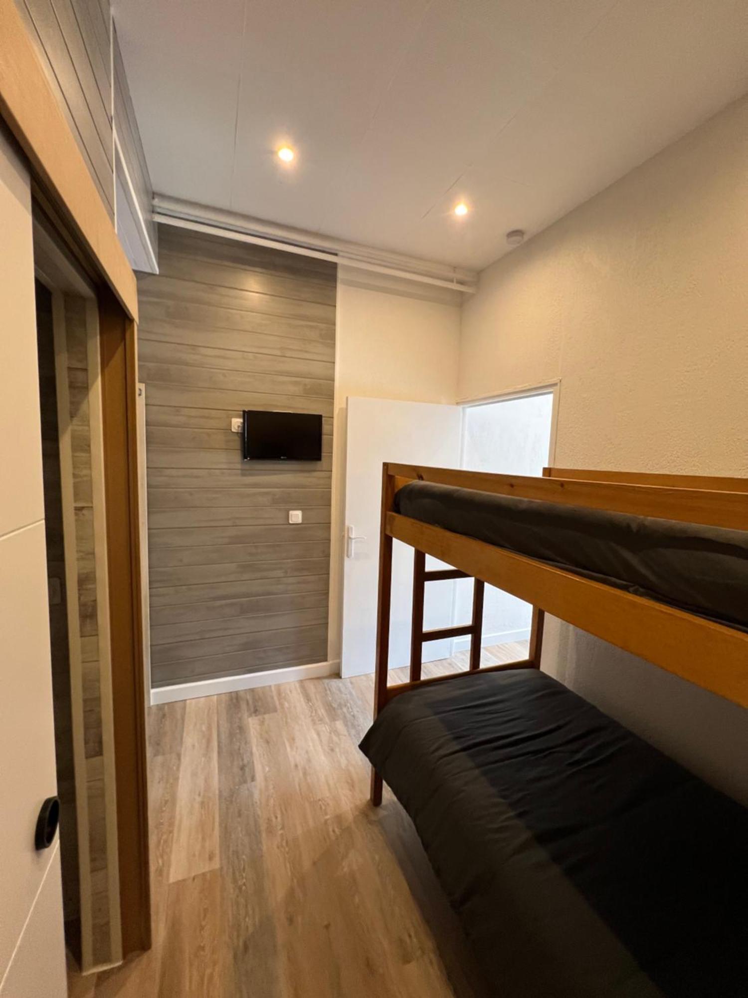 Complexe Les 4 Saisons Hotel Oust Екстериор снимка